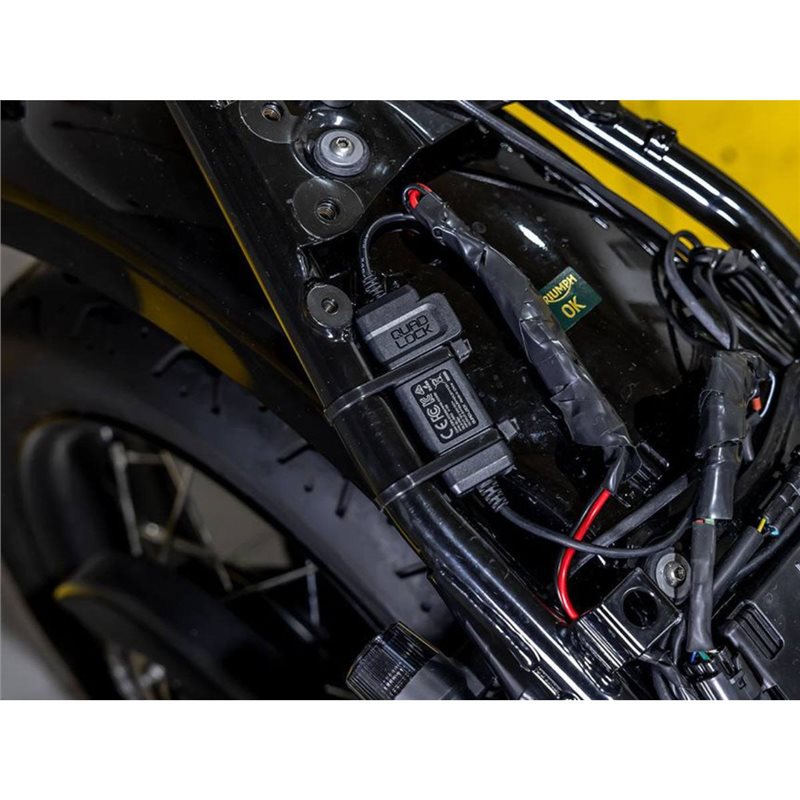 Quad Lock Waterproof 12V to USB Smart Adaptor