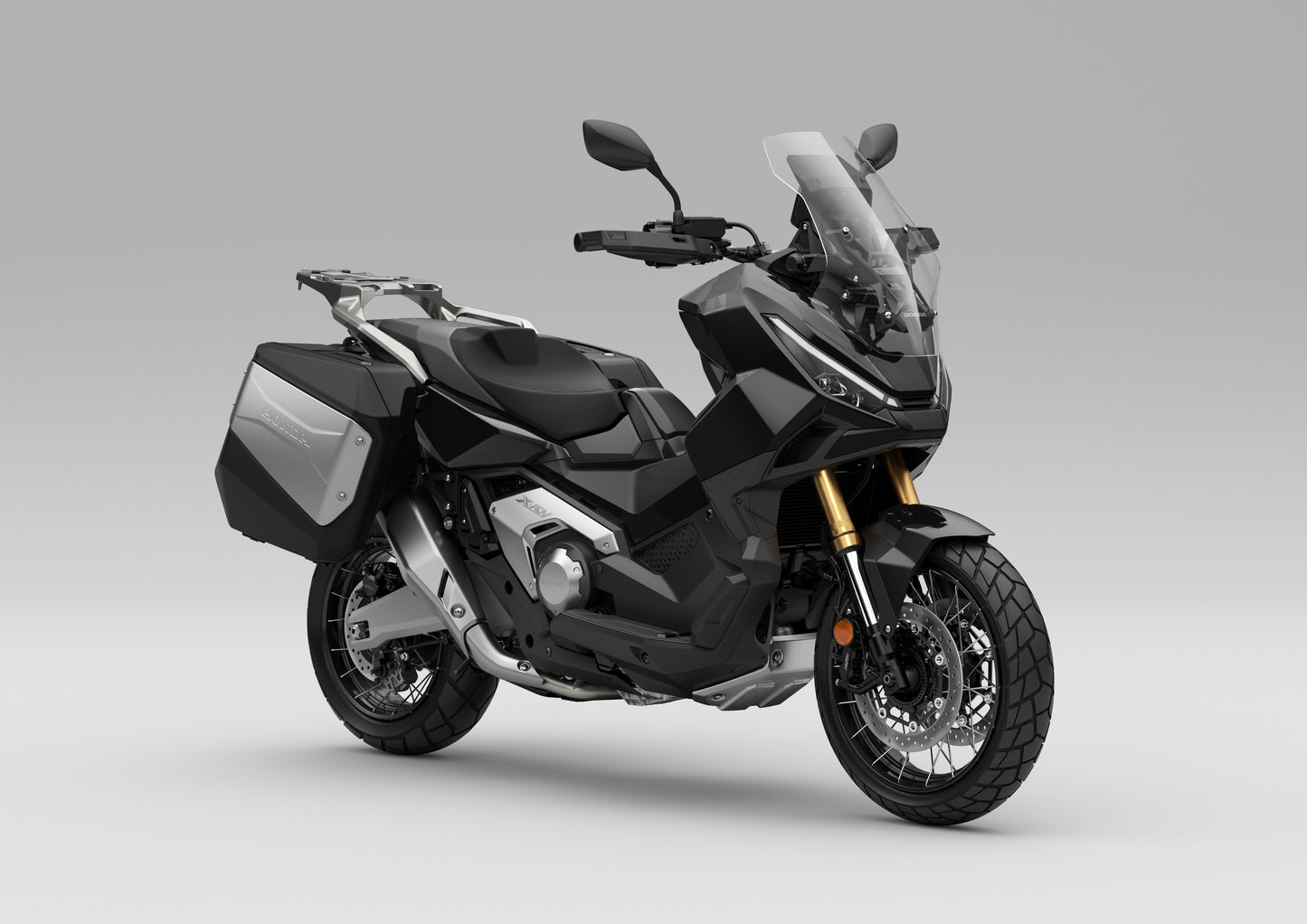 25YM Honda X-ADV 750