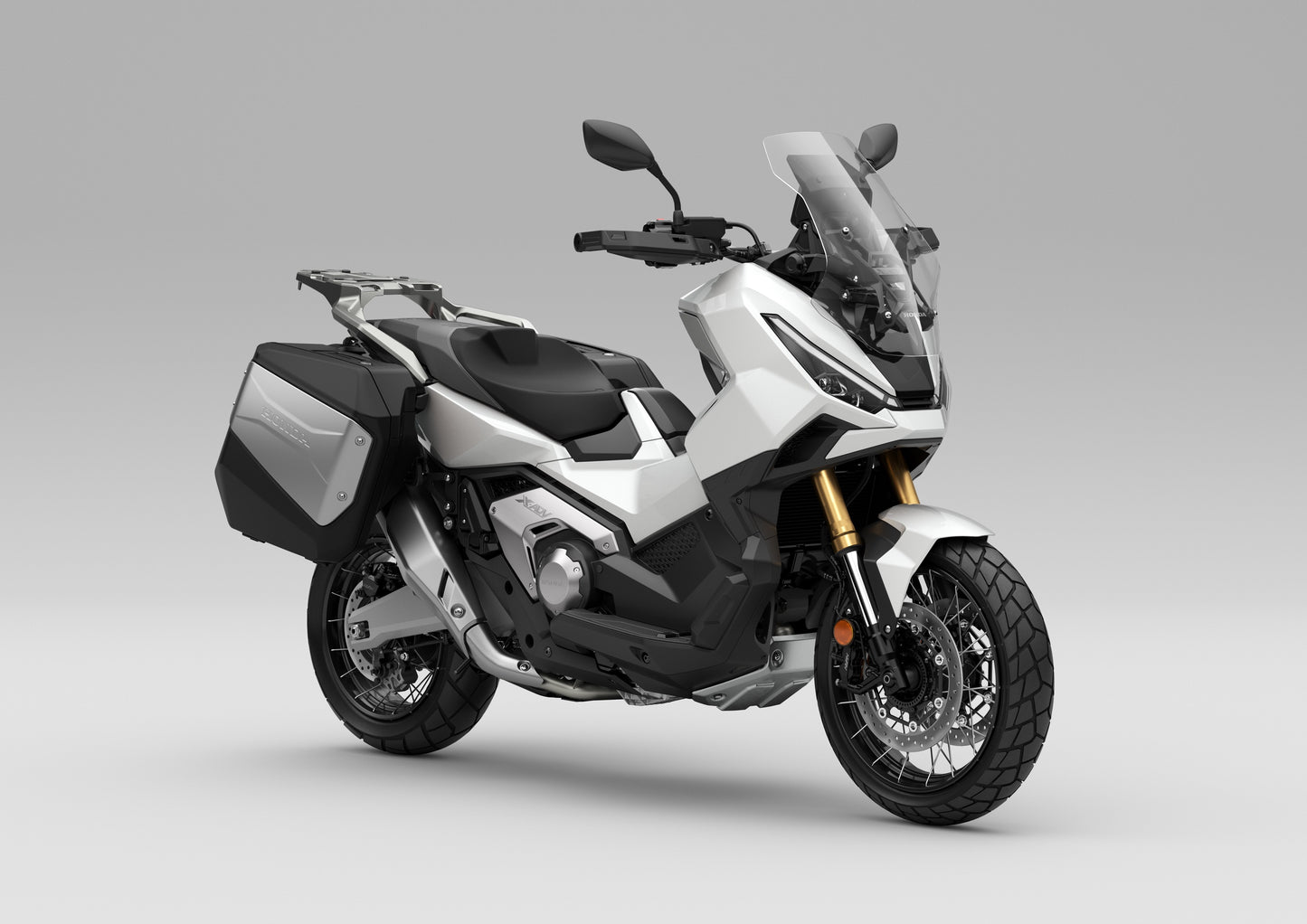 25YM Honda X-ADV 750