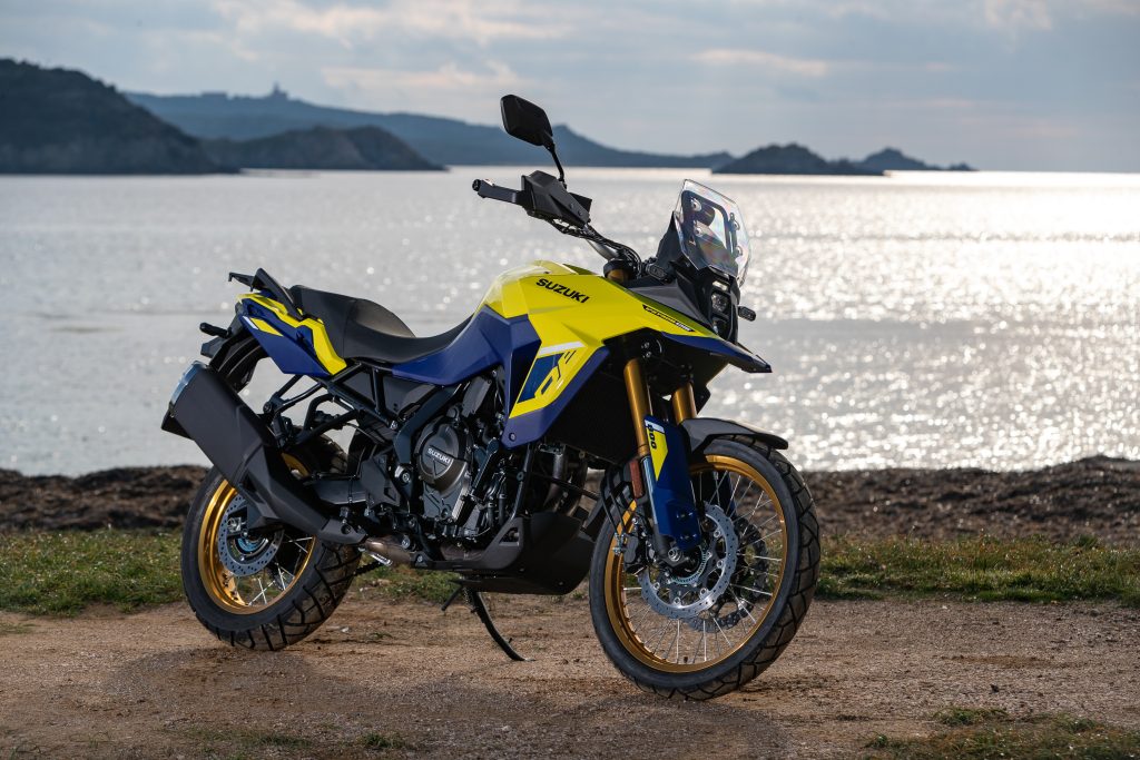 25YM Suzuki V-Strom 800DE