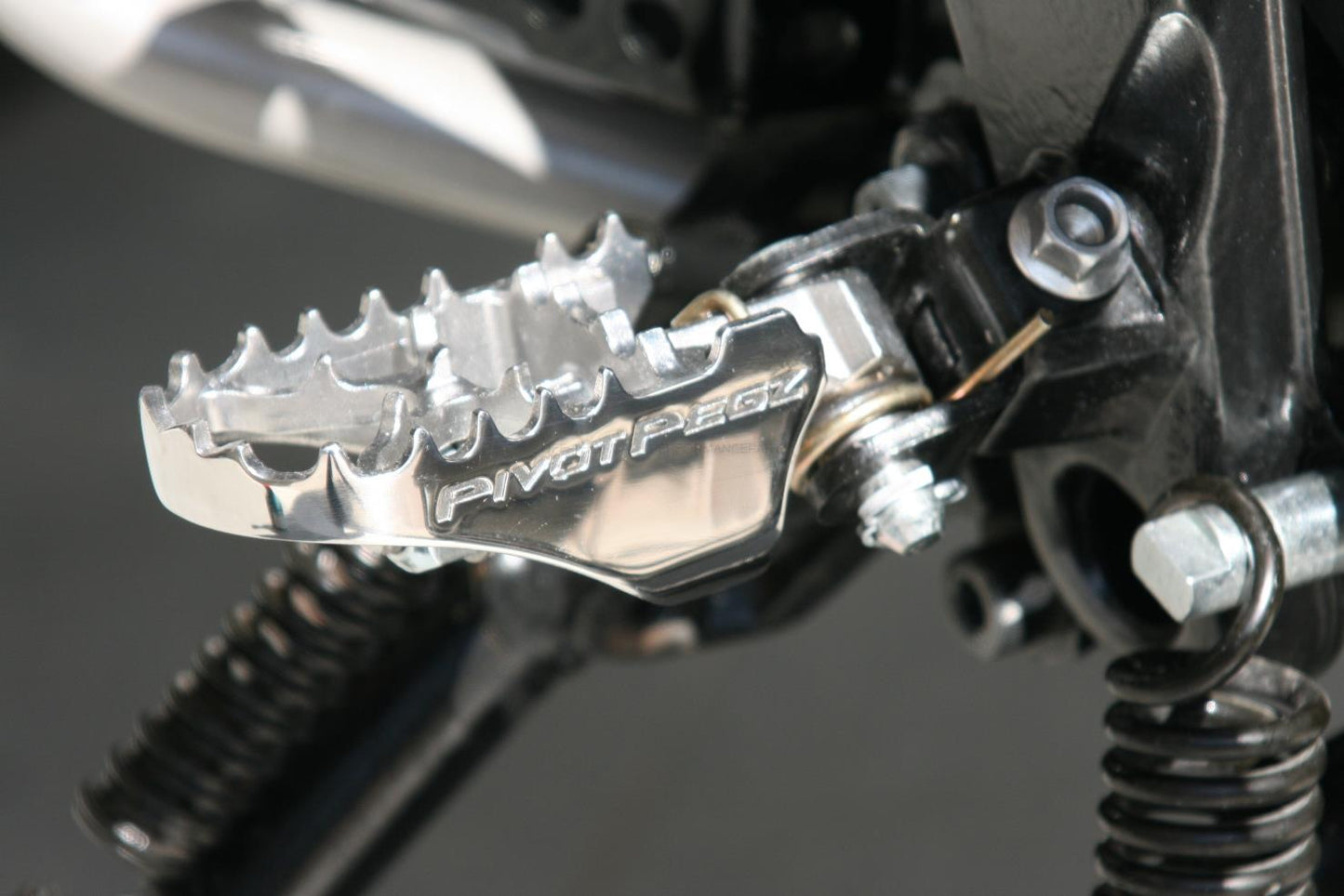 Pivot Pegz MK3 Yamaha XT-660R/X