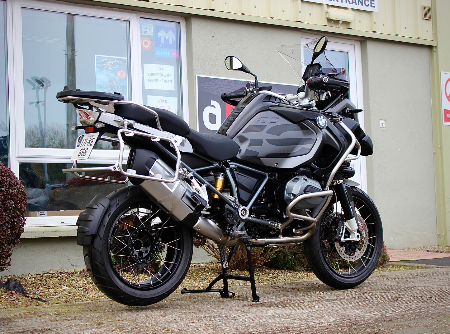 2017 BMW R 1200 GS Adventure Triple Black