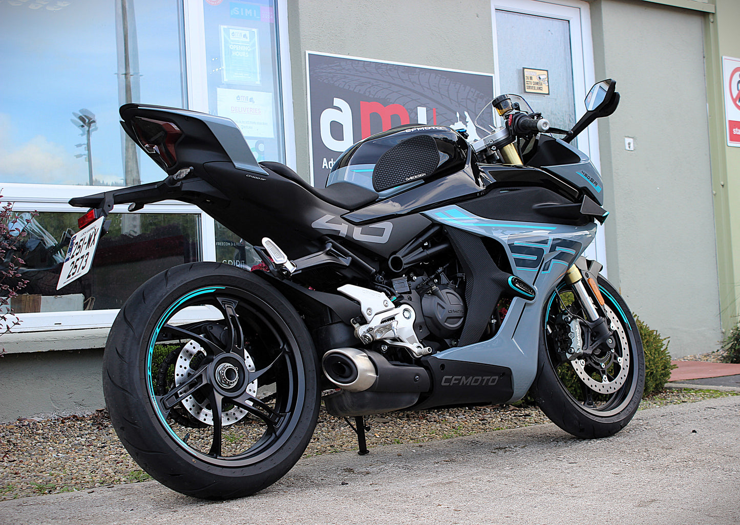 2025 CFMOTO 450SR-S
