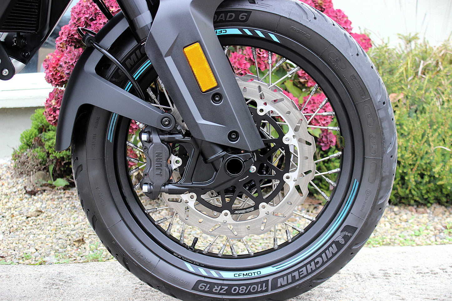 2025 CFMOTO 800MT Sport