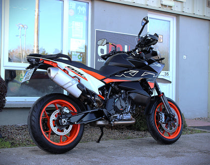 2023 KTM 890 SMT