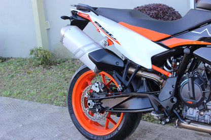 2023 KTM 890 SMT
