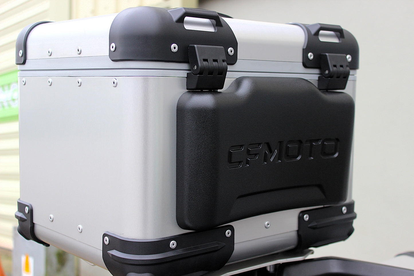 2025 CF MOTO 800 MT Explore