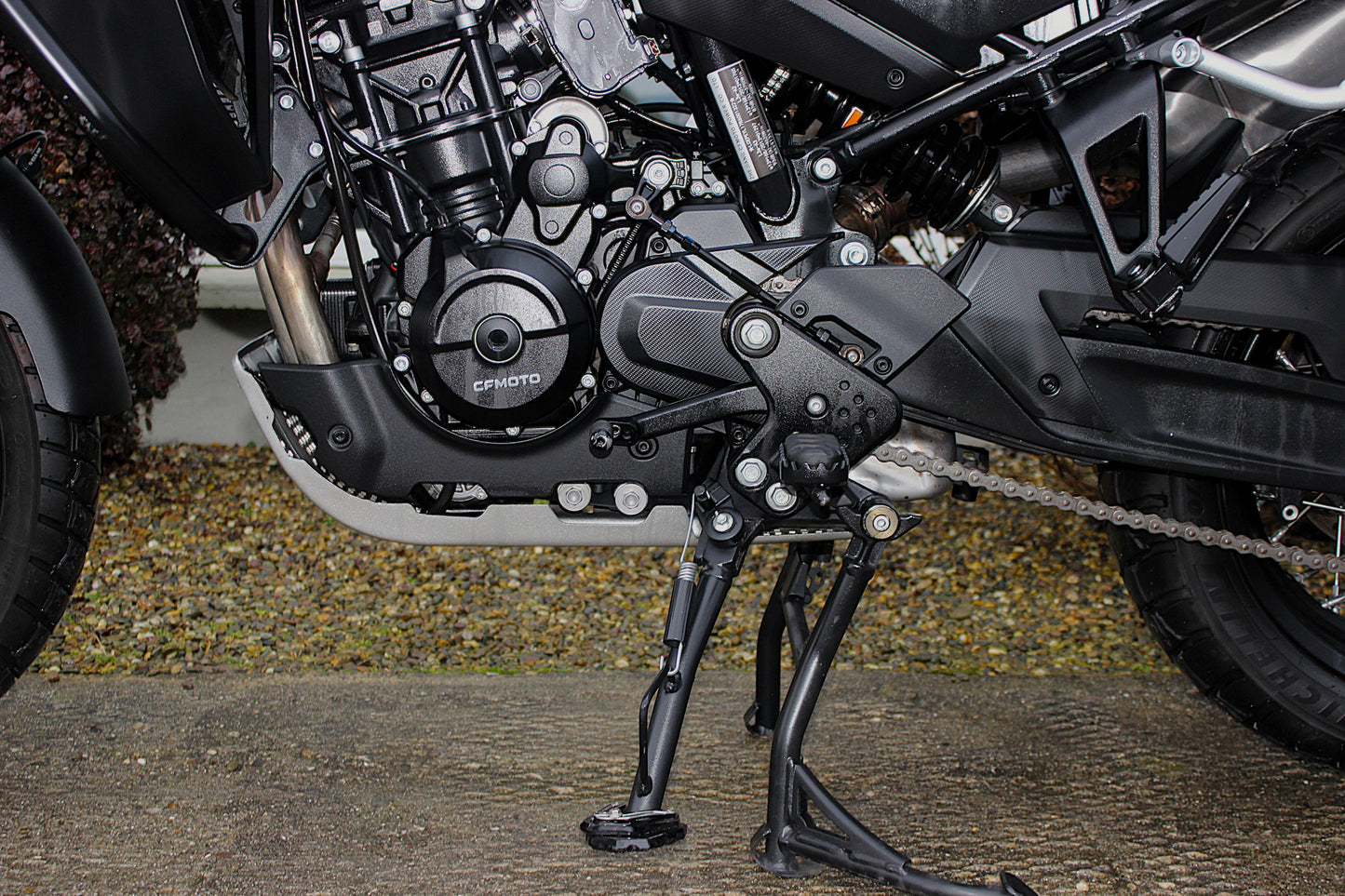 2025 CF MOTO 800 MT Explore