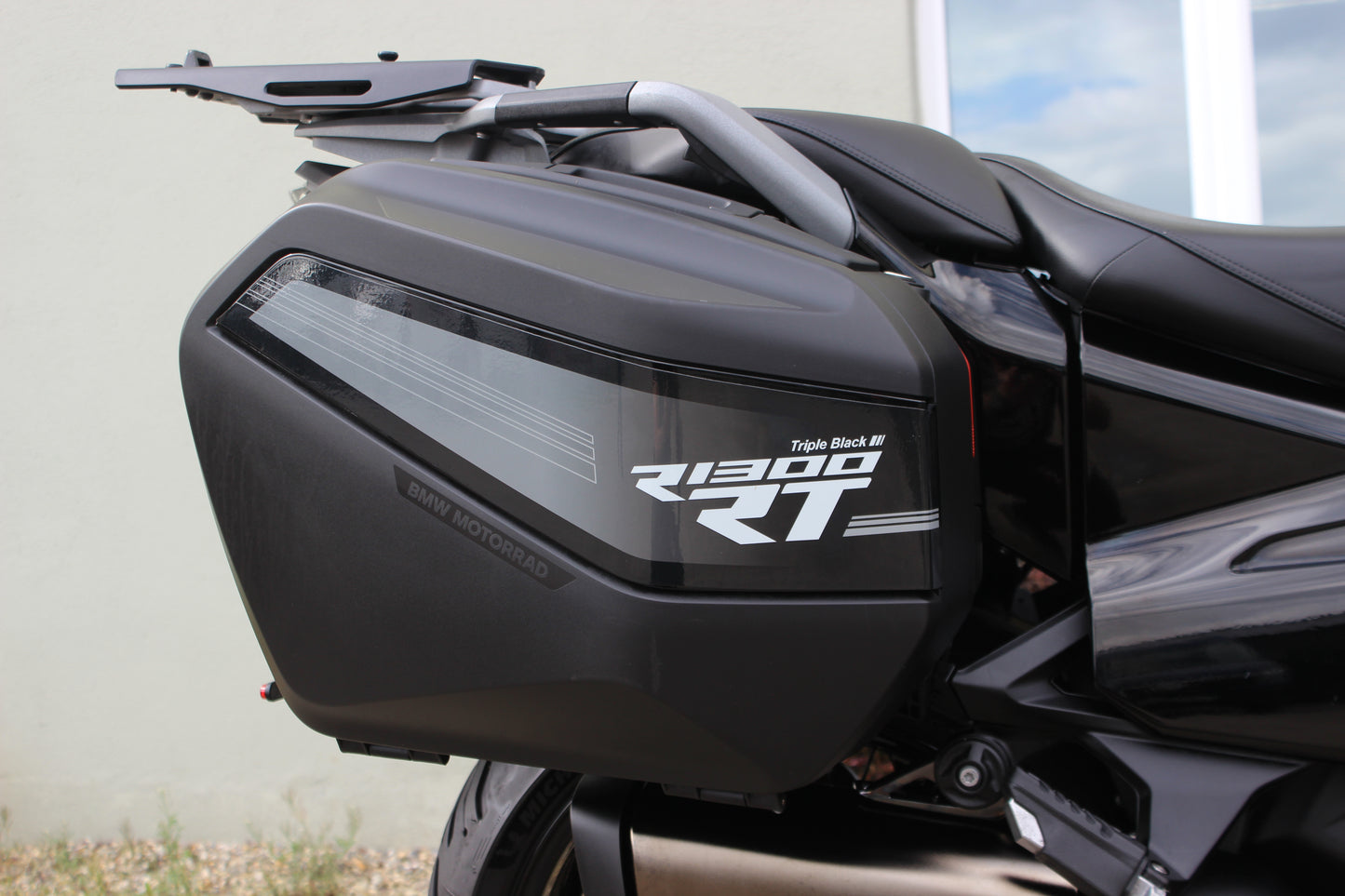 2025 BMW R1300 RT Triple Black