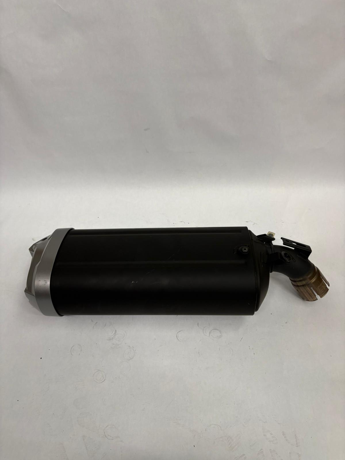 Pre-Owned Suzuki V-Strom 1050 Muffler